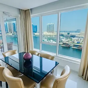 al-ashrafia-holiday-home-waterfront-downtown.dubaihotelsoffers.com/