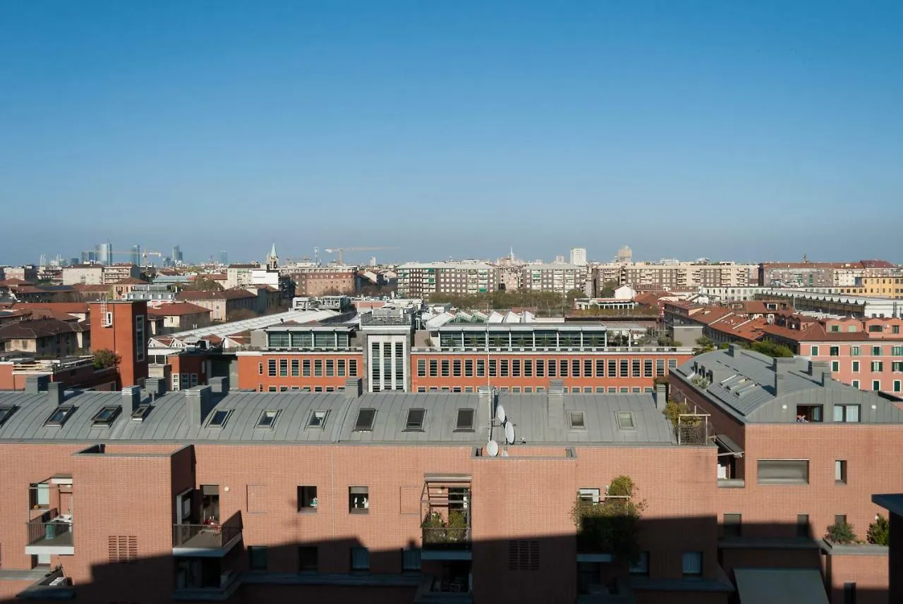 Exclusive Rooftop Apartment With Large Terrace In Solari/Tortona Milan 0*,  Italie