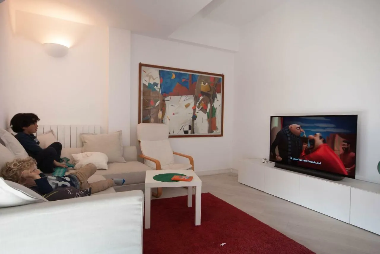 Exclusive Rooftop Apartment With Large Terrace In Solari/Tortona Milan